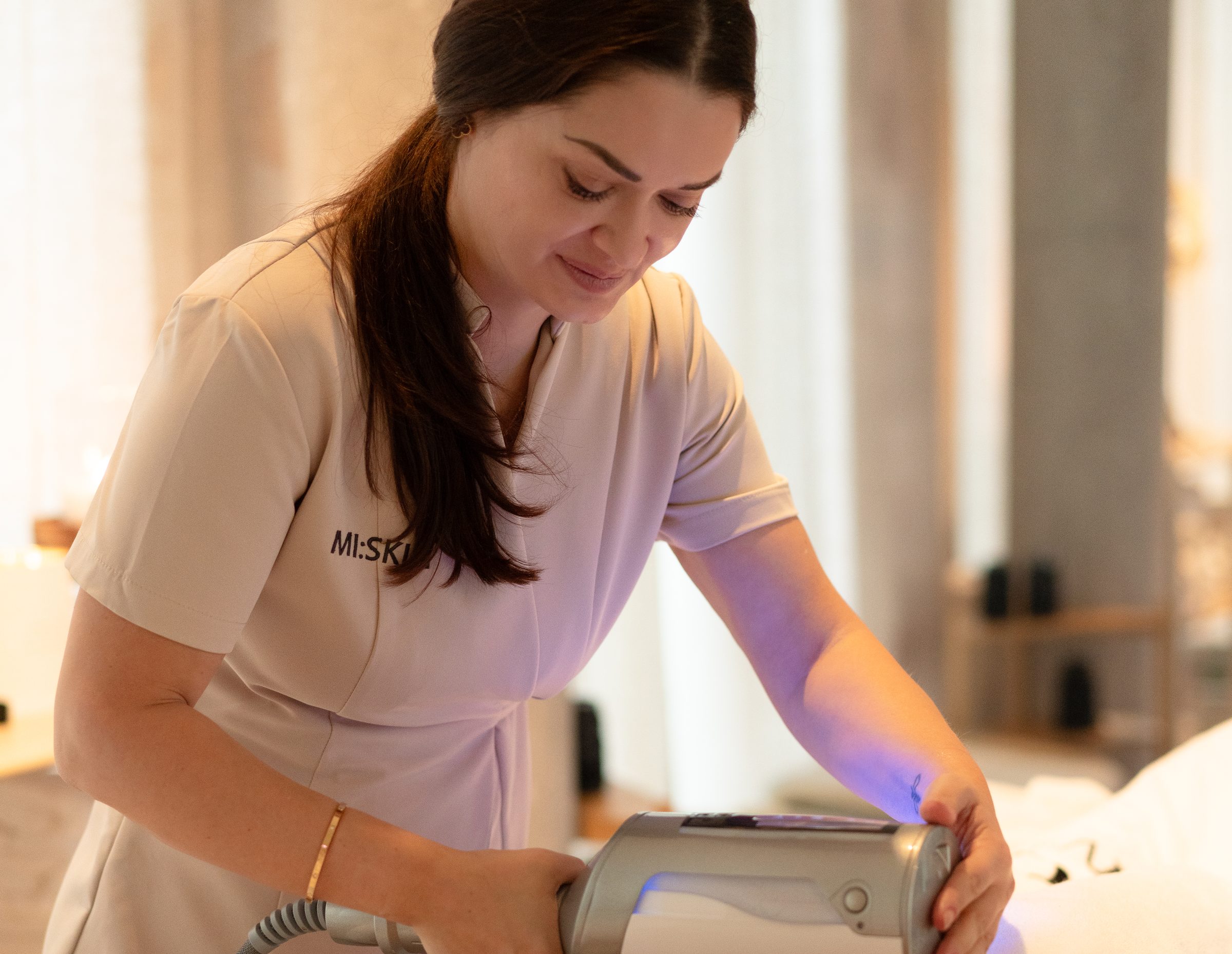 Endospheres-Behandlung bei MI:SKIN, dem koreanischen Facial-Sanctuary in Zürich Seefeld